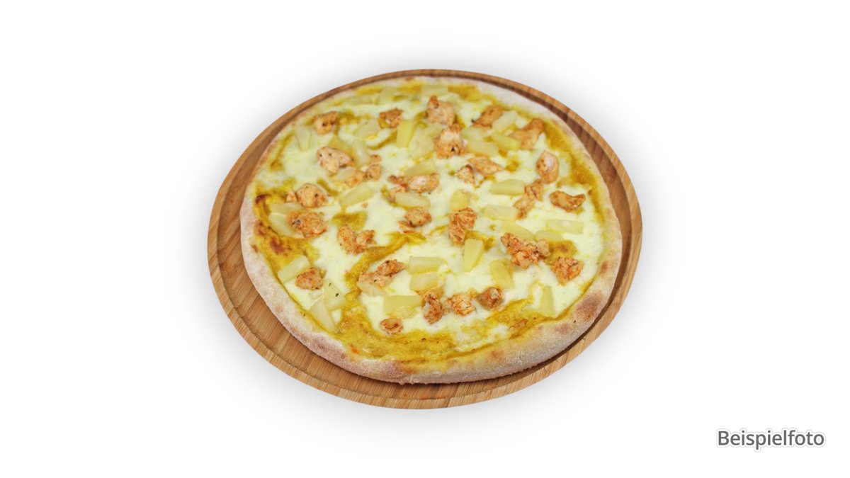 16. Pizza Curry – with curry sauce, turkey breast and corn